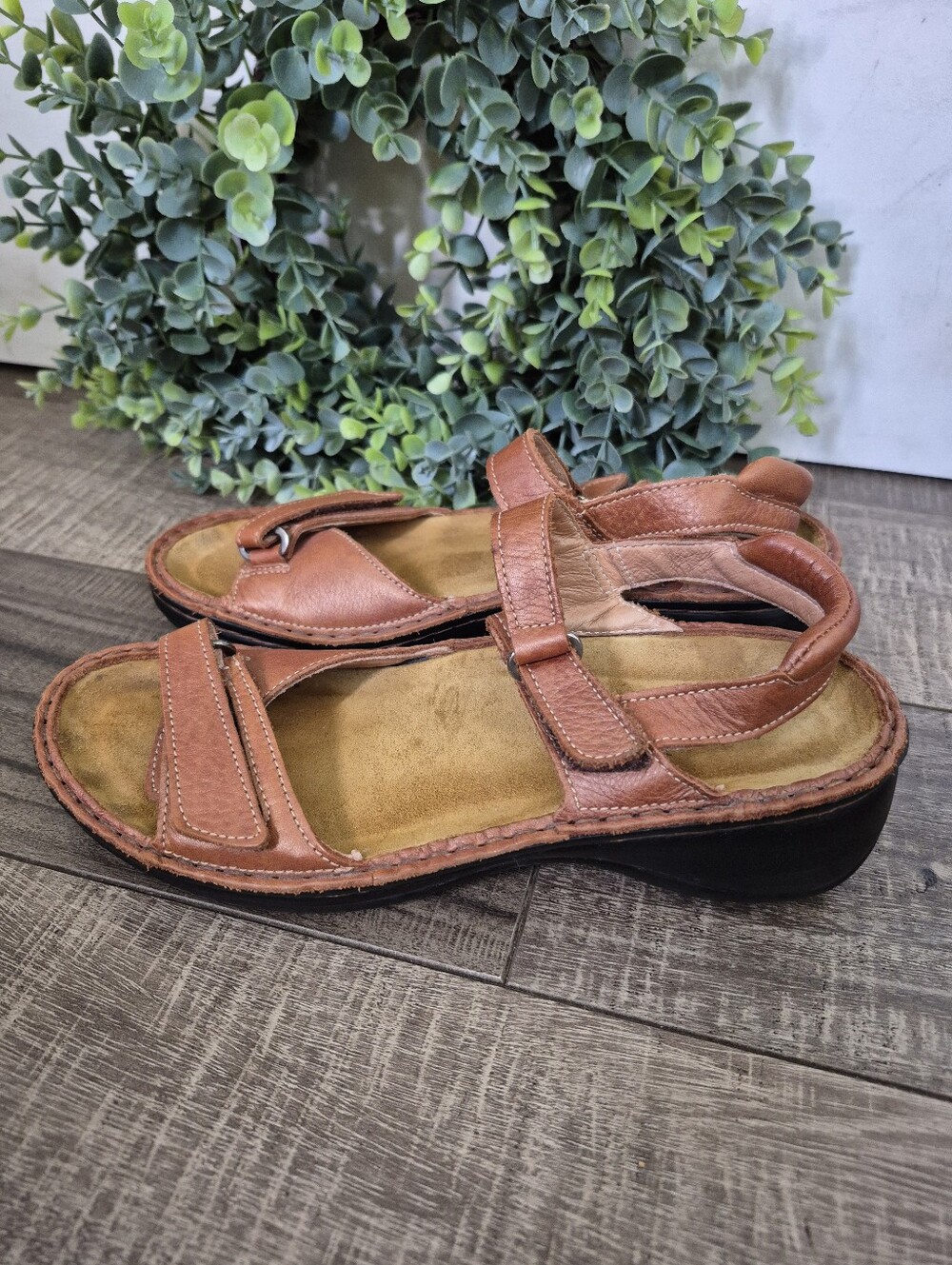 Naot Rosemary Brown Velcro Strap Sandals Womens Size EU 37 US 6